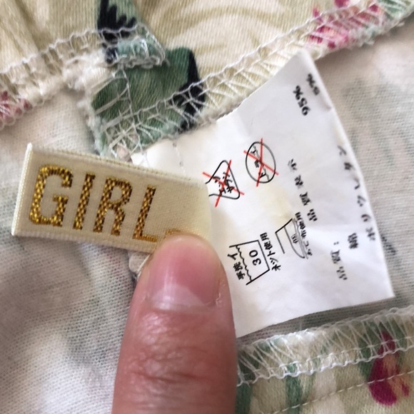 Floral Crop Top with Adjustable Straps - Picture 6 of 7